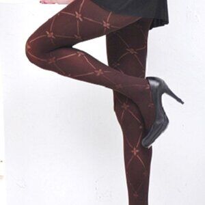 Pantyhose made for petite ladies - NEW!  Rectangle pattern in brown (thick)